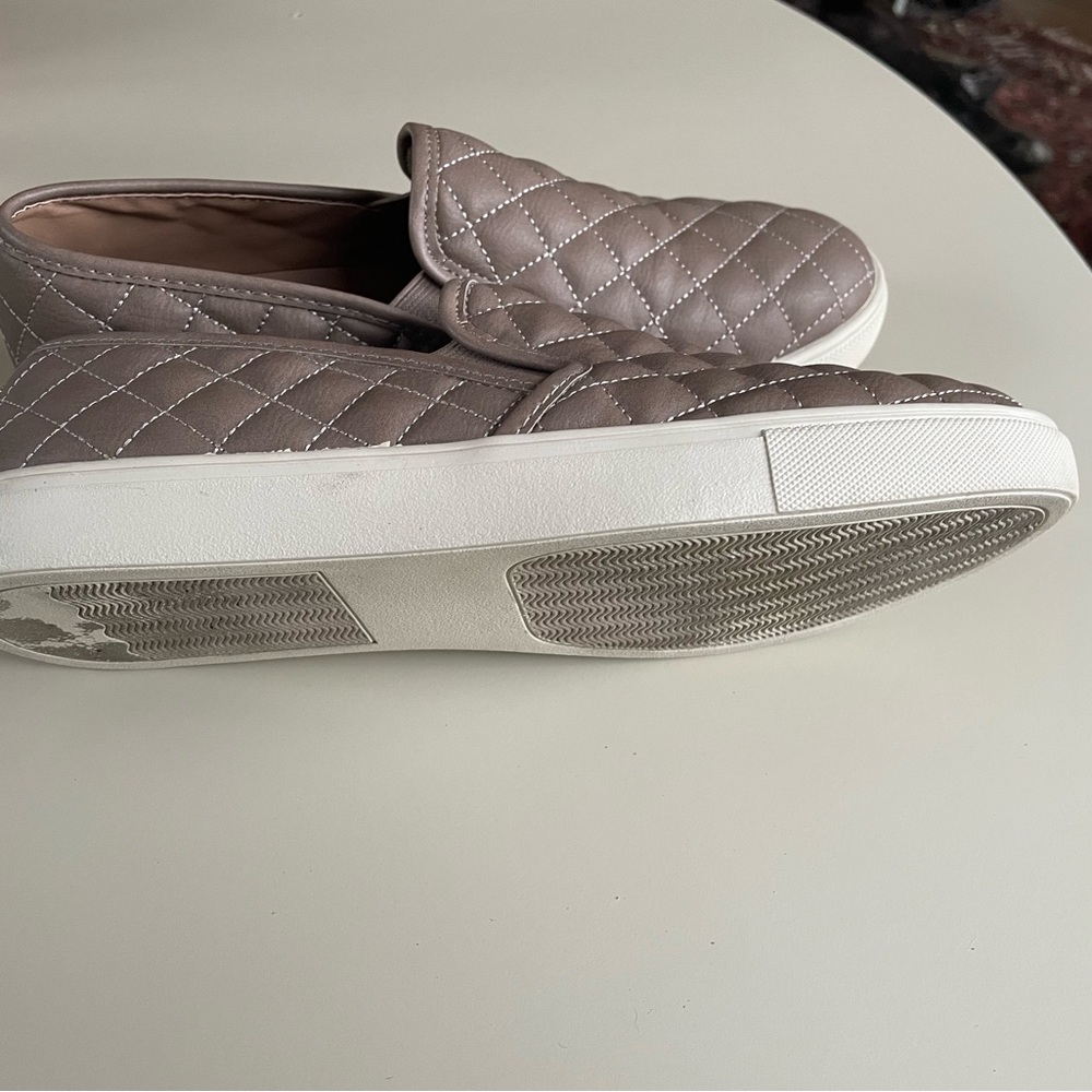 Steve Madden Women's Ecentrcq shoes, Taupe, size 9 EUC - Picture 6 of 7